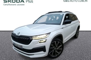 Sportline 2.0 TDI DSG 7-os Panorama Travel Assist Hak 20” felgi FV23%