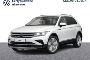 Bogate wyposażenie drugi komplet kół LEDMatrix Hak Head-Up Display